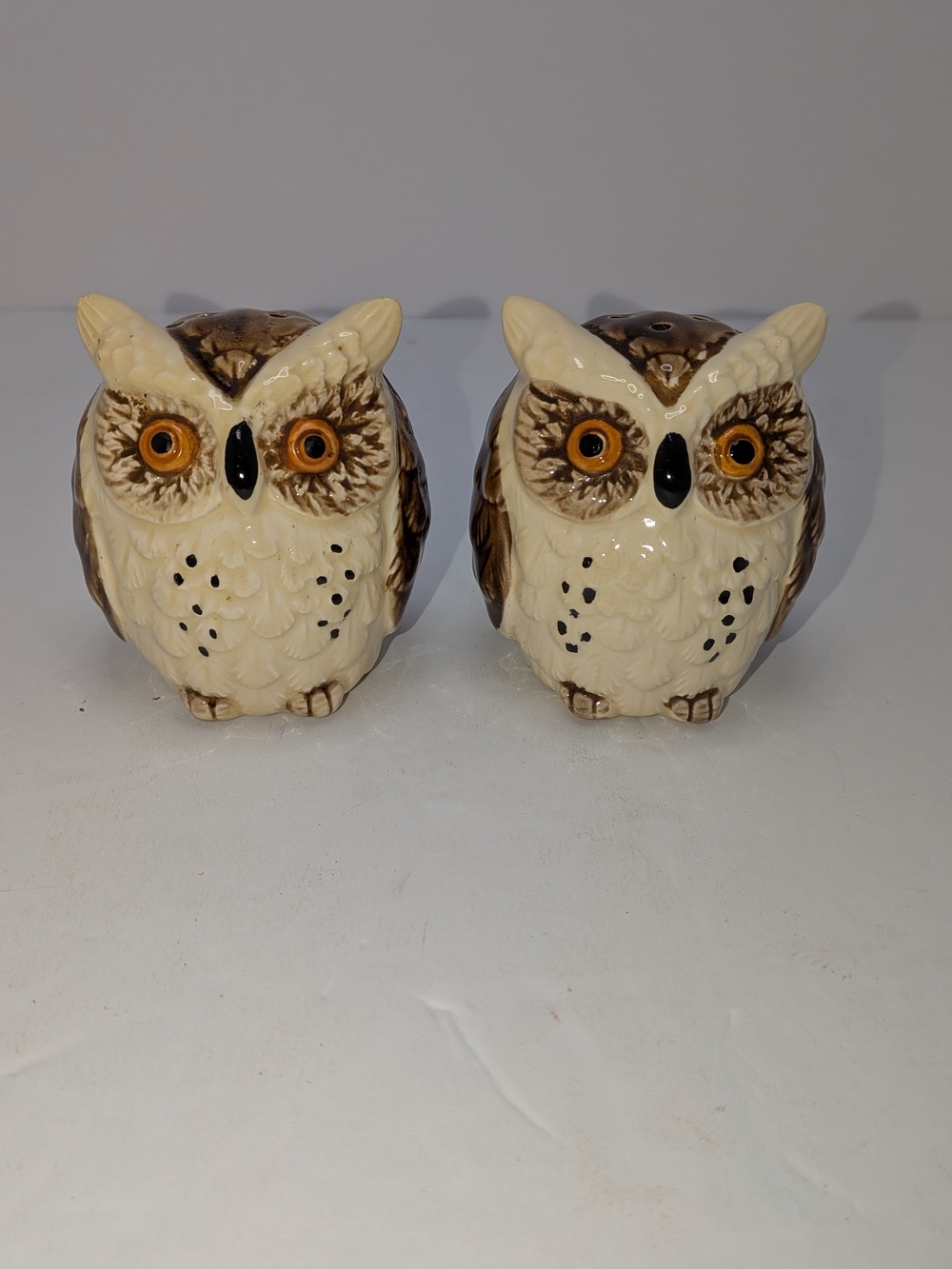 Vintage Enesco Japan Ceramic Owl Salt And Pepper Shakers 3 Inches Tall